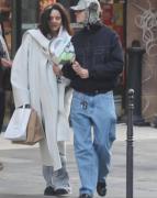 ¡Confirmado! Tras varios rumores Rosalía y Loli Bahía salen a la calle tomadas de la mano y reafirman su relación sentimental