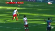De no creer: apenas al minuto de juego, Sergio Peña anotó un autogol para el 1-0 de Unión