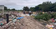 Basural genera molestia entre los vecinos de la zona de la Radial 10 y 5to anillo