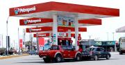 Congreso citará a ministros de Economía y Energía por reorganización de Petroperú