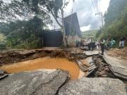 Rotura de tubería matriz colapsa La Guairita este 15 de enero: suministro de agua restringido