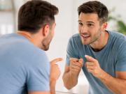 Conversarte a vos mismo, una de las herramientas psicológicas más poderosas para mejorar el bienestar mental