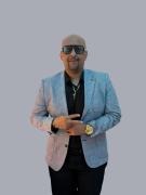 Productor Luis Astudillo se prepara para su expansión global este 2026