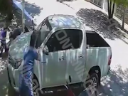 Chaco: le rompió la camioneta por poner música de Arjona