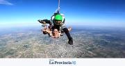 Adrenalina a más de 200 km/h: el paracaidismo gana cada vez más adeptos en San Juan