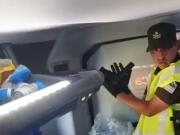 Drogas, un arma y 15 balas de contrabando en el micro de la barra brava de San Lorenzo que fue interceptado en Gualeguaychú