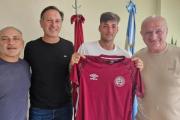 Lucas Besozzi renovó su contrato con Lanús hasta 2028