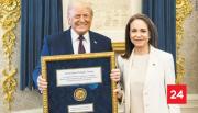 María Corina Machado entregó la medalla del Nobel a Trump en gratitud por su liderazgo por la paz