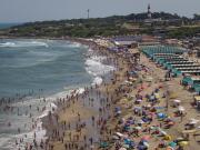 Efecto Caribe: por qué este verano el mar en la Costa está más cálido y transparente y hasta cuándo durará