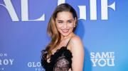 Emilia Clarke contó que se lesionó una costilla durante la filmación de escenas íntimas en PONIES