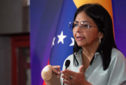 Delcy Rodríguez y el director de la CIA se reúnen en Venezuela