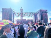 Festival musical en el Faro Monumental recordó veranos de antaño