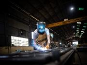 En aprietos financieros por las tasas altas, hay más pymes que necesita asistencia para pagar créditos