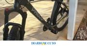 Detuvieron a un hombre por tratar de vender una bicicleta robada: quedó acusado de encubrimiento
