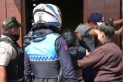 Operativos municipales dejan clausuras y retiro de libadores en Quito