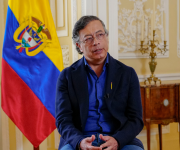 El presidente Petro defendió contrato por $10.000 millones para su defensa en EE.UU.