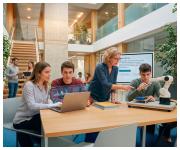 Más allá de la tecnología: el reto es la educación