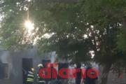 Dramático rescate: incendió su casa y los vecinos lo salvaron de las llamas