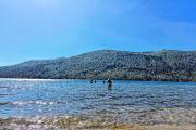 Escapada de fin de semana cerca de Neuquén: acampe y aventura en el lago Ruca Choroy