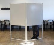 Portugal vota en reñida carrera presidencial; extrema derecha cerca de segunda vuelta