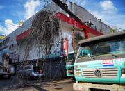 ANDE ejecuta el último tramo del plan piloto de limpieza de columnas en el microcentro de Ciudad del Este