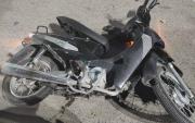 Una motociclista perdió el control en La Plata y se encuentra internada en estado crítico