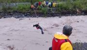 Quedaron atrapados por la crecida: rescate de senderistas, bañistas y pescadores en Salta