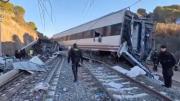 Al menos 39 muertos por la colisión de dos trenes en España, un accidente calificado de “tremendamente extraño”