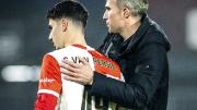Robin Van Persie puso en primera a su hijo y mete golazos como él