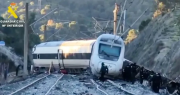 “Tremendamente extraño”: qué se sabe de las causas de la tragedia ferroviaria en España