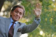 Murió Valentino, el diseñador italiano que vistió al glamour del siglo XX