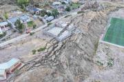 ¿Por qué cedió el cerro Hermitte? Las claves detrás del desastre que evacuó a 90 familias en Comodoro Rivadavia