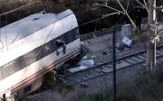 Primeras hipótesis apuntan a rotura de soldadura en la vía como causa de accidente ferroviario en España que provocó al menos 40 muertos