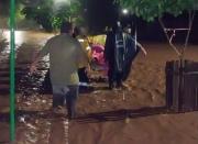 Alcaldía atiende emergencias por lluvias en Yacuiba