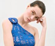 Silvia Tcherassi presenta su más reciente colección Pre-Fall 2026 inspirada en el desierto