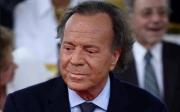 Julio Iglesias pide que se archiven las denuncias