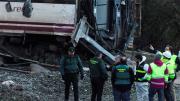 Tragedia ferroviaria en España: sube a 41 la cifra de muertos y continúa la búsqueda de cuerpos en los vagones accidentados