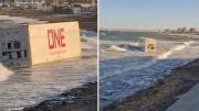 Misterio en Chubut: apareció un contenedor flotando frente a la costa de Puerto Madryn, ¿de dónde salió?
