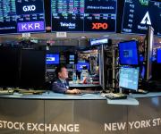 Wall Street cae a su nivel más bajo en tres semanas por conflicto sobre Groenlandia