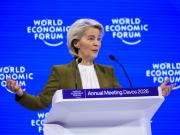 Tropas a Groenlandia, aranceles del 200% a Francia, amenazas a Gran Bretaña: la avalancha de ataques de Donald Trump deja estupefacta a Europa