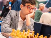 Faustino Oro consiguió otro valioso triunfo ante Eline Roebers y es líder del prestigioso torneo Challenger Tata Steel