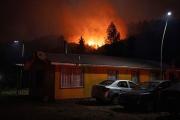 Incendios forestales en Chile: ya son 20 los fallecidos y el fuego avanza hacia el sur