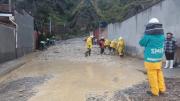 Lluvias provocan desprendimiento de material de arrastre en la quebrada Tijini afectando a la zona Urkupiña