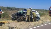 Grave choque entre un camión de YPF y un auto en la Ruta 20: una pareja que viajaba desde Neuquén fue internada en La Pampa