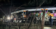Otro accidente fatal en España: Un tren chocó contra un muro y dejó al menos un muerto y cuatro heridos graves
