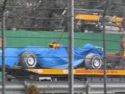 Arvid Lindblad, el único rookie de la Fórmula 1, dio una vuelta con el nuevo Racing Bulls y se despistó en Imola