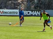 “Estamos en carrera… el plantel aún no está cerrado