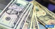 El peso chileno gana terreno y el dólar cae $10 ante su vulnerabilidad por las declaraciones de Trump