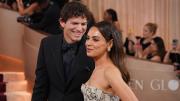 Ashton Kutcher aborda rumores respecto al deficiente aseo personal de él y Mila Kunis: La cosa más loca