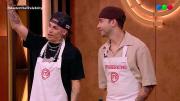 Rusherking en MasterChef: el cantante santiagueño cocinó con Khea en un nuevo desafío
